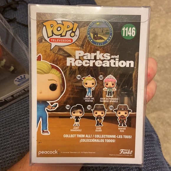 Funko Pop! Television- “Leslie the riveter.” Parks & Recreation - Picture 5 of 5